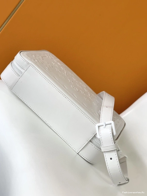 FS CHEAP SOFT VUITTON MINI LOUIS TRUNK 0817